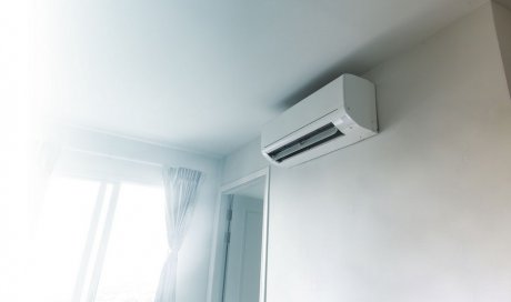 Professionnel pour la pose de système de climatisation réversible Charbonnières‑les‑Vieilles
